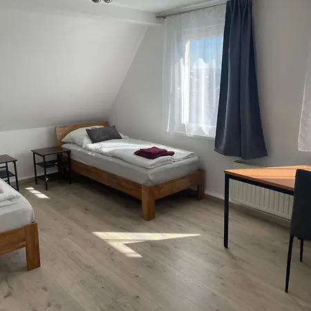 Monteur- Und Relax Poppenhausen