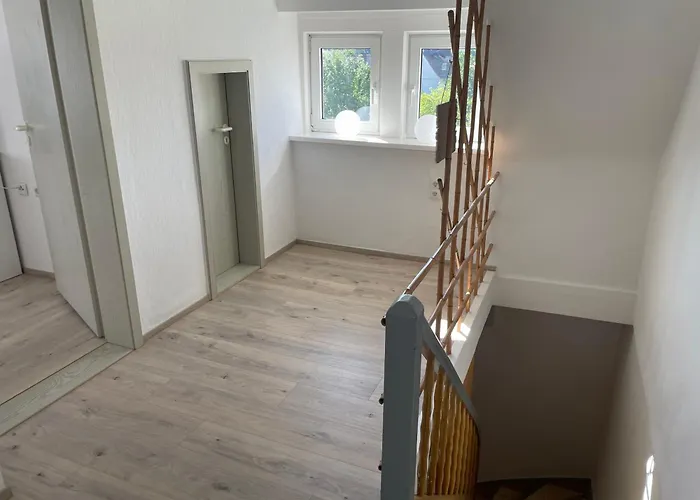 Monteur- Und Relax 波彭豪森