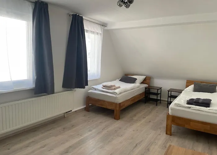 Monteur- Und Relax 度假居 *